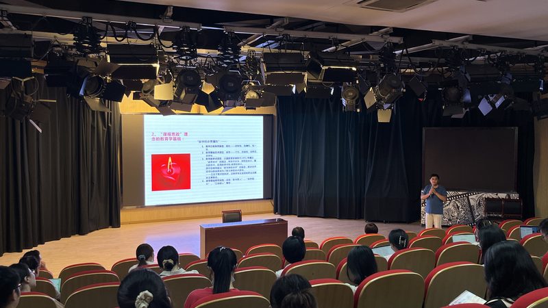 行业背景：影视传媒行业的蓬勃发展